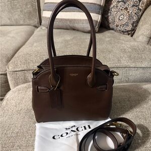 Coach Maple Empire 21, with dust bag, and crossbody strap